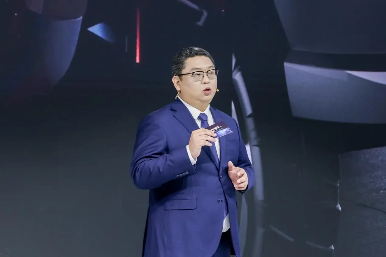 2026北京车展惊现“变形金刚”！广汽全新品牌MONTX放大招 -1