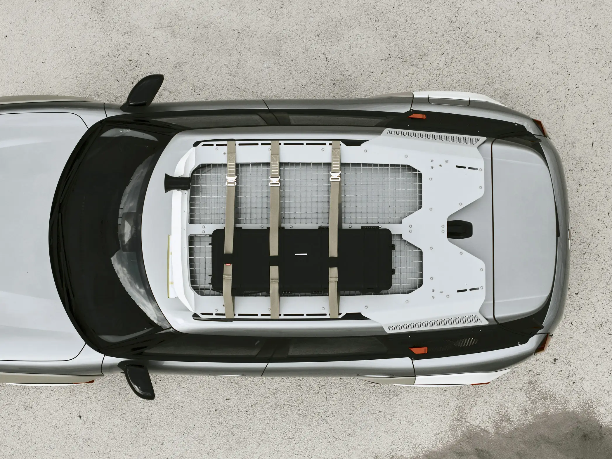 个性玩到极致！MINI把音响嵌进车身 -1