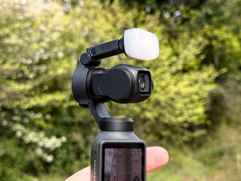 Pocket 4 来了，但手持 Pocket 3 的你真没必要换？ -1