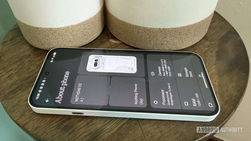 欧洲最流行的千元手机!Nothing Phone 4a 上手评测 -1 欧洲最流行的千元手机!Nothing Phone 4a 上手评测 -1